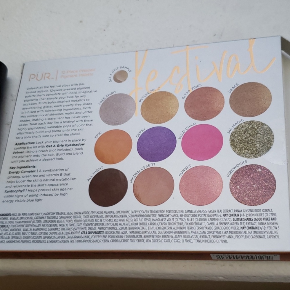 Makeup bundle - Picture 5 of 5